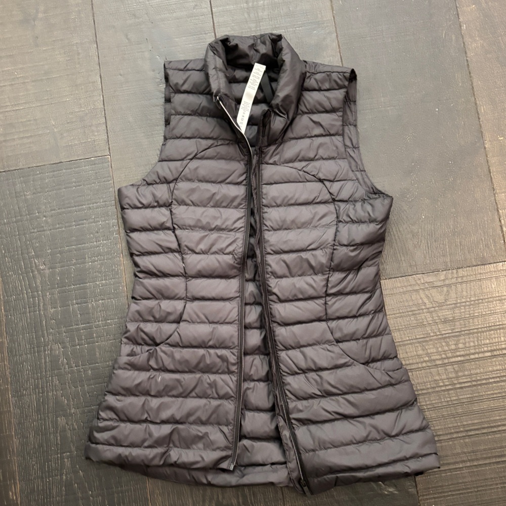 Black/dark grey Puffer Vest Lululemon